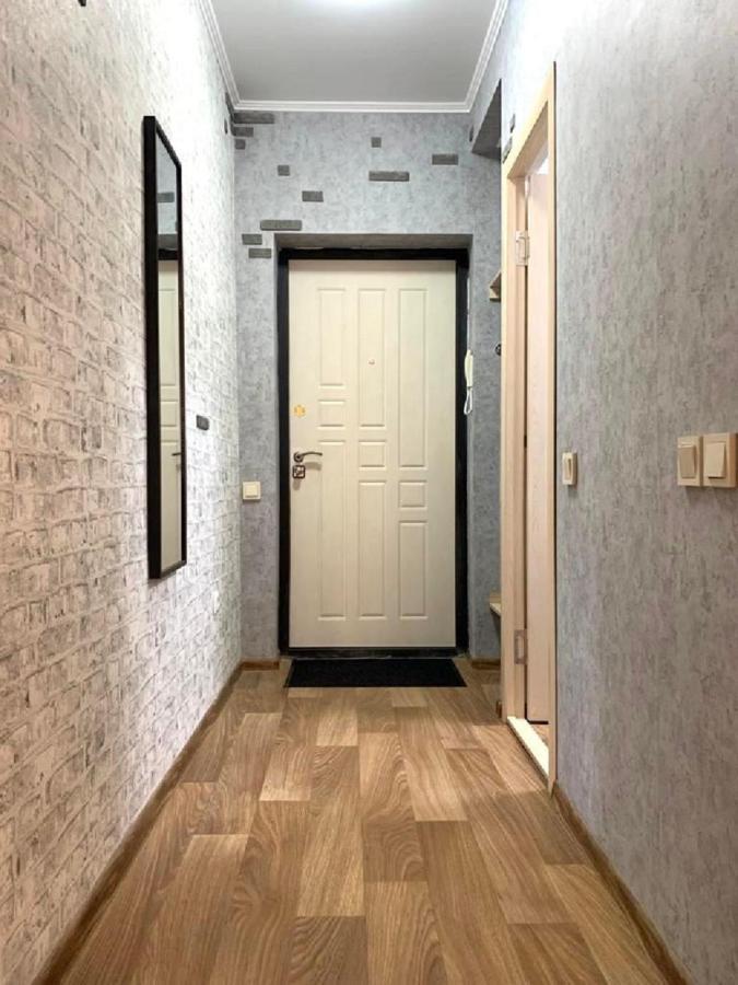 Ferienwohnung Студия New York В Самом Центре Города Almaty Exterior foto